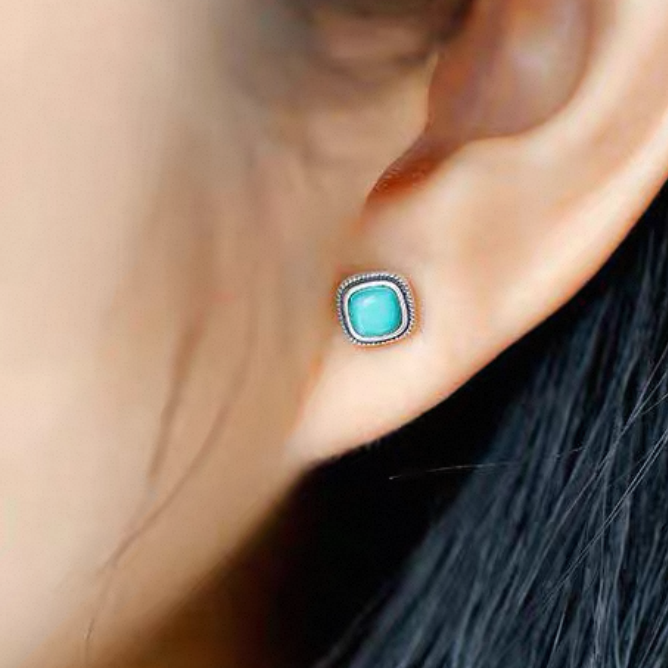 「Sky Seed」Square Sterling Silver Inlaid Turquoise Earrings
